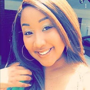 Meet your Posher, Bria